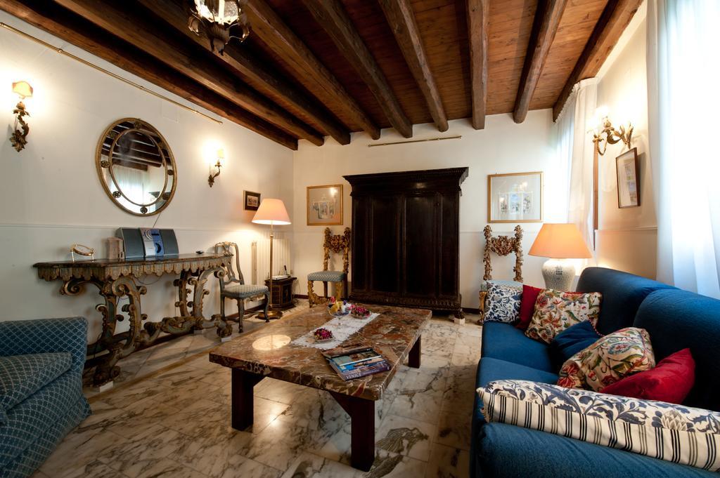 Apartamento Casa Dell'Albero Venecia Habitación foto