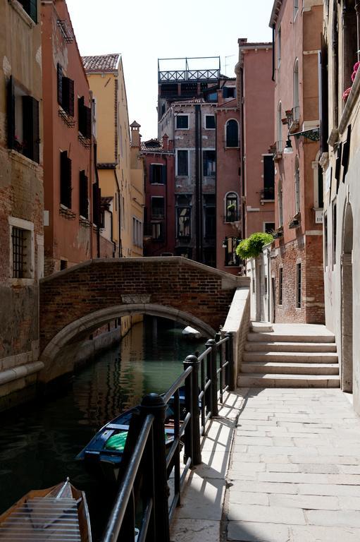 Apartamento Casa Dell'Albero Venecia Habitación foto